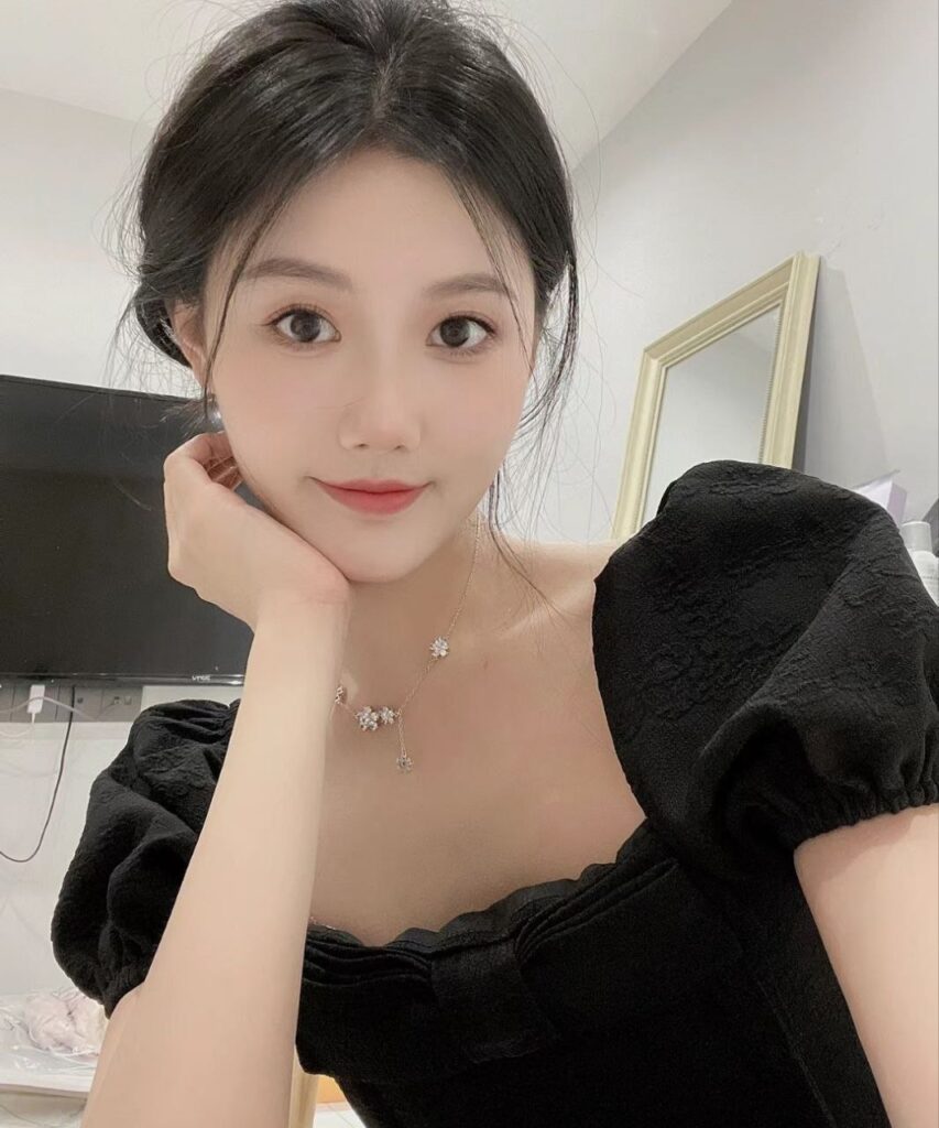 青岛大学附近包养见面地点